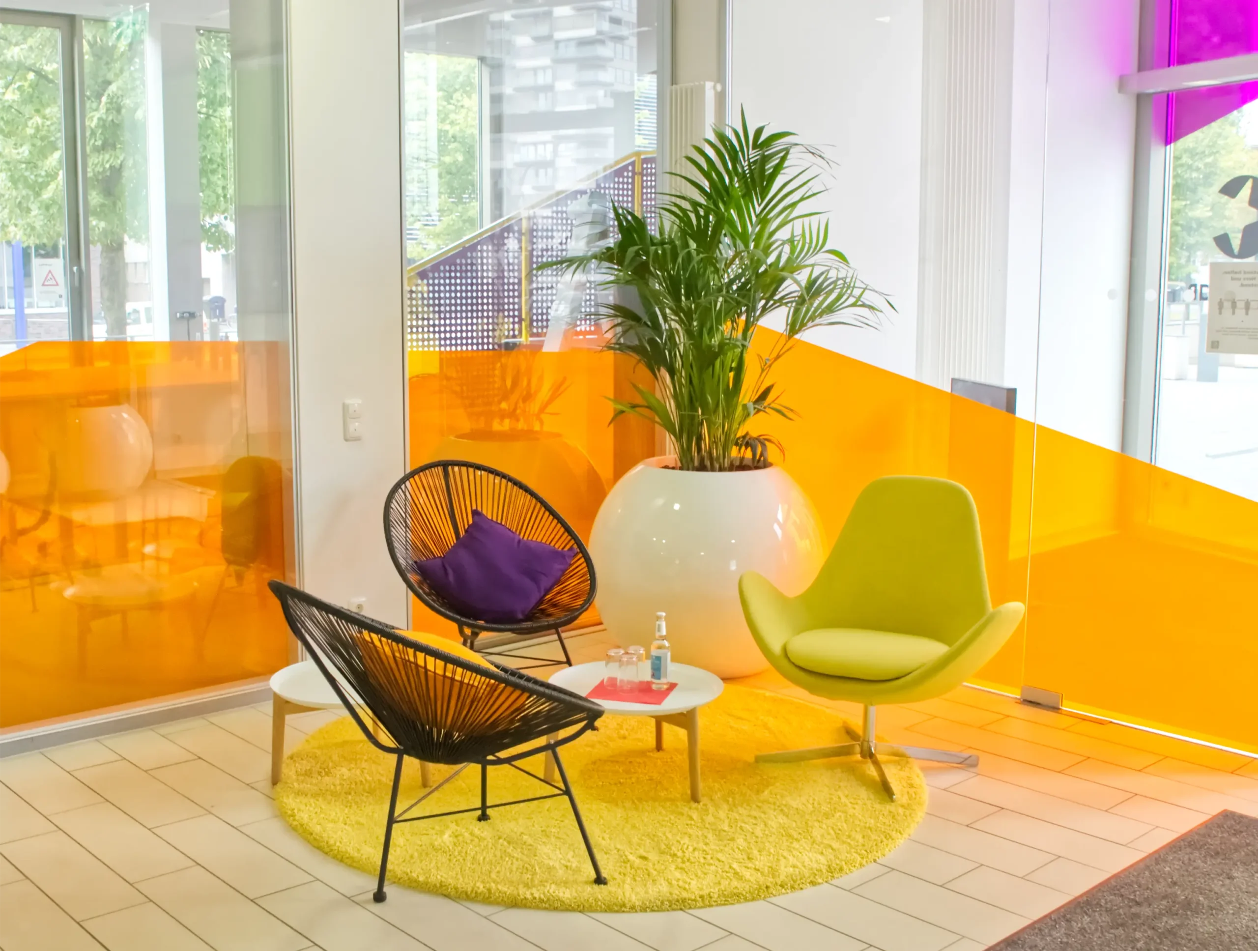 Kreative Loungeecke – Referenz Agenturen, Medien & Film
